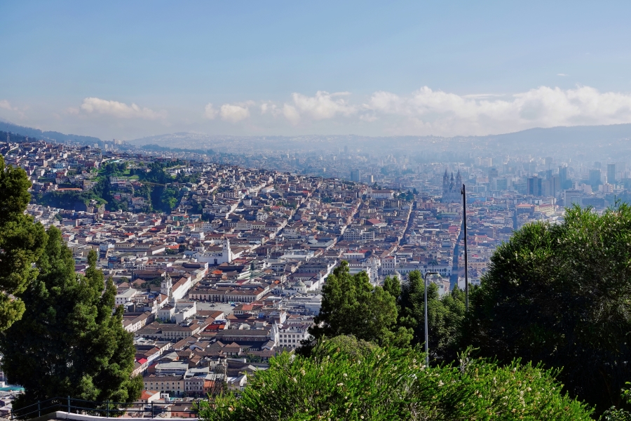 Blick über die Altstadt vom El Panecillo aus