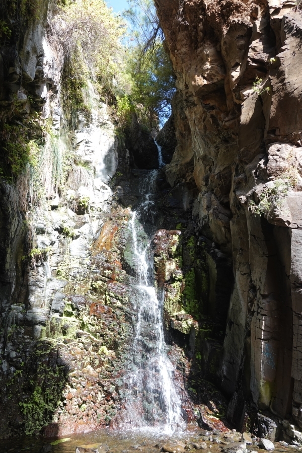 Beliebtes Ziel vieler Besucher des Tals des Großen Königs ist dieser kleine Wasserfall